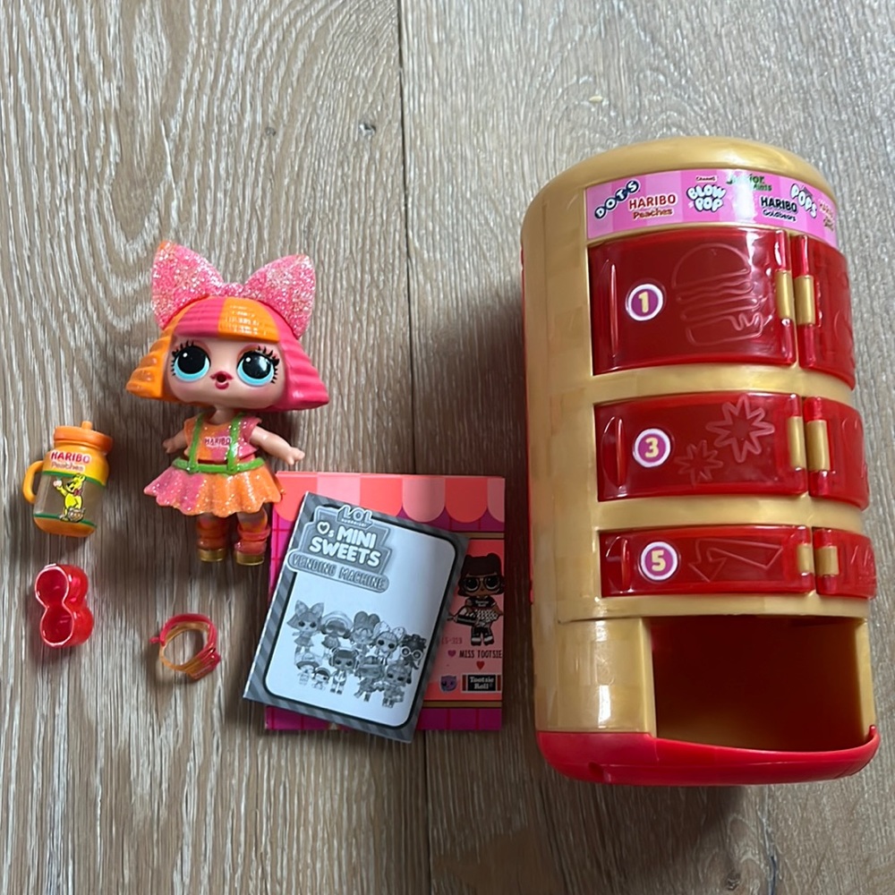 LOL Surprise doll mini sweets